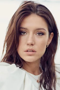Adèle Exarchopoulos poster