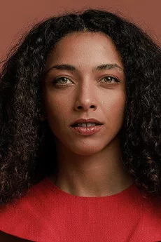 Alice Carvalho poster