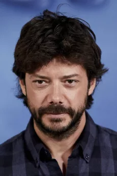 Álvaro Morte poster