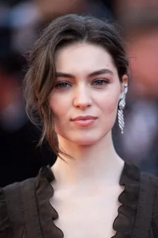 Anamaria Vartolomei poster