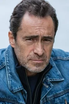 Demián Bichir poster