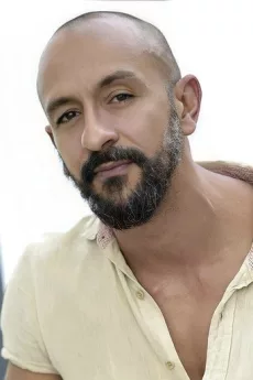Irandhir Santos poster