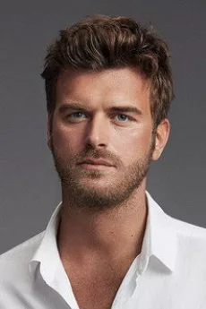 Kıvanç Tatlıtuğ poster