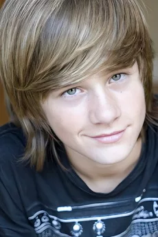 Luke Benward poster