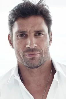 Manu Bennett poster