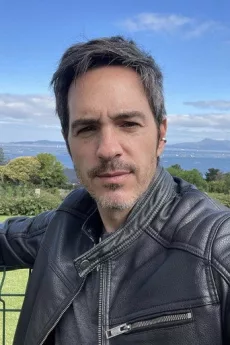 Mauricio Ochmann poster