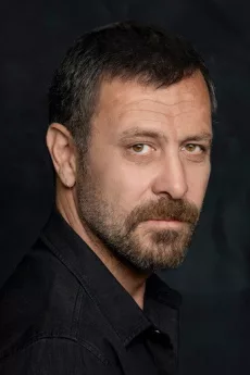 Nejat İşler poster