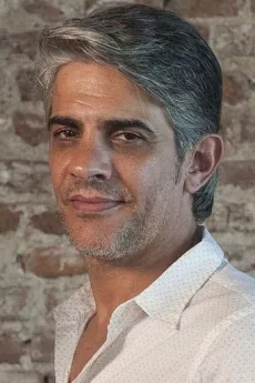 Pablo Echarri poster