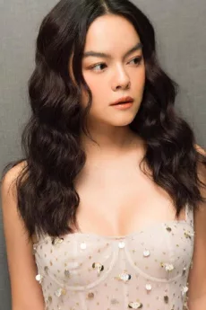 Phạm Quỳnh Anh poster