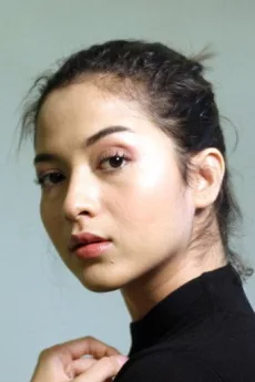 Putri Marino poster