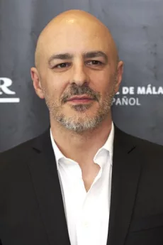 Roberto Álamo poster