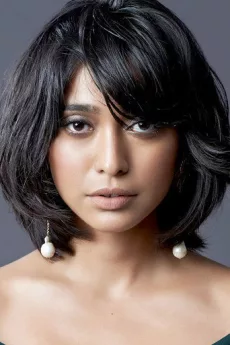 Sayani Gupta poster