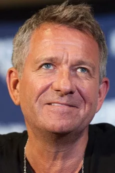Sean Pertwee poster