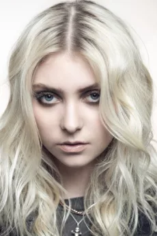 Taylor Momsen poster