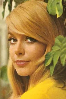 Teresa Gimpera poster